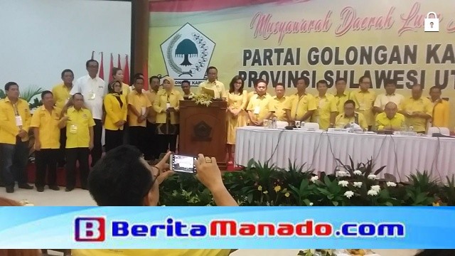 Pembacaan Pendapat Akhir Pimpinan DPD I dari 15 Kabupaten/Kota di Sulawesi Utara