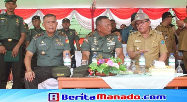 Pangdam XIII/Merdeka Mayor Jenderal Ganip Warsito didampingi Danrem 131/Santiago Kolonel Inf Sabar Simanjuntak dan Wabup Joppi Lengkong.