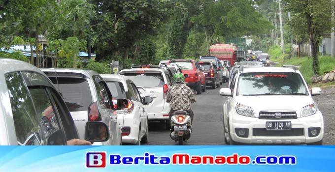 Kemacetan parah di ruas Manado-Interchange