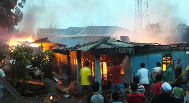 Rumah milik Keluarga Wartabone di Kelurahan Gogagoman yang terbakar. (Foto:IST)