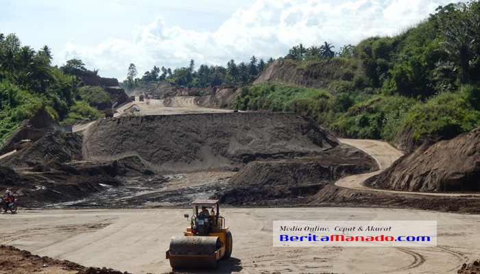 Proses pembangunan jalan Tol Manado-Bitung