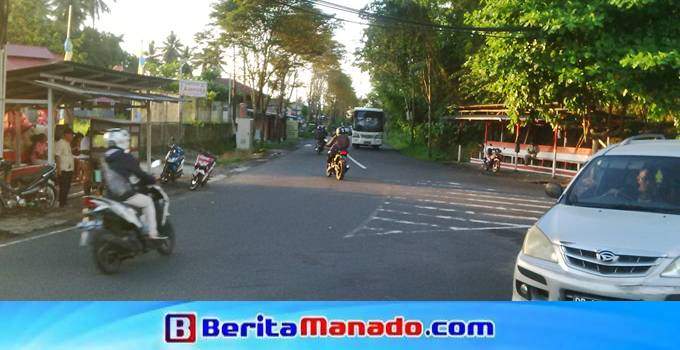 Jalan Adipura Raya, Mapanget, Kota Manado menuju perumahan Griya Paniki Indah