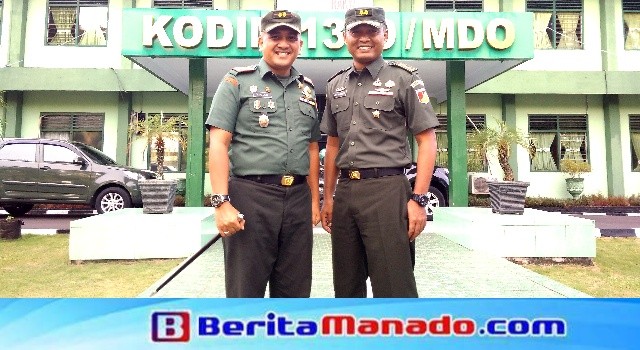 Letkol Arm Toar Pioh (kiri) dan Letkol Inf Arif Harianto (kanan) 