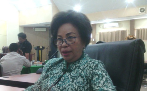 Ketua DPRD Manado, Noortje Van Bone.