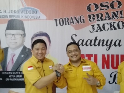 Ketua Hanura Sulut Jackson Kumaat dan Ketua DPP Hanura Bidang Organisasi, Benny Ramdhani