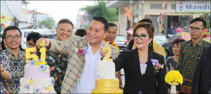 Selain merayakan dua tahun kepemimpinan, Wali Kota Tomohon Jimmy Eman SE Ak juga merayakan HUT ke-51.
