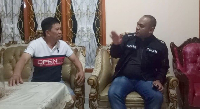 Kapolres Minut AKBP Alfaris Pattiwael bertemu dengan Anggota DPRD Minut Joseph Dengah.