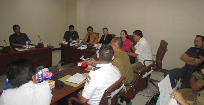 Rapat Komisi 2 DPRD Sulut bersama Dinas Kelautan dan Perikanan, Asosiasi Nelayan Pajeko dan HNSI
