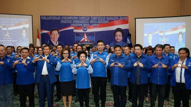 Pelantikan DPC Demokrat Manado oleh DPD Demokrat Sulut