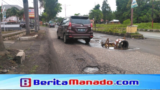 Jalan Rusak di Trans Sulawesi