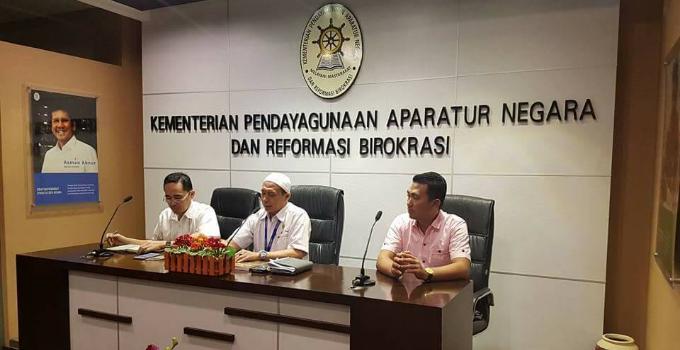 Anggota DPRD Manado ketika diterima Kementerian PAN-RB