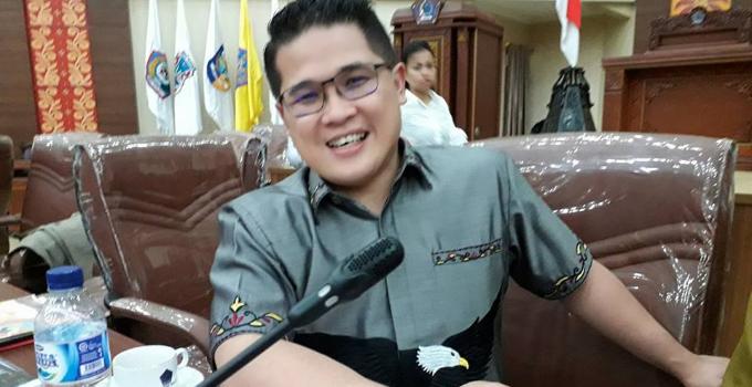 Billy Lombok di rapat Pansus LKPJ bersama SKPD Pemprov Sulut