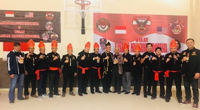 Laskar Manguni Indonesia dan Wulan Laskar Manguni Indonesia resmi dilantik oleh Tonaas Wangko Pdt Hanny Pantouw di Bethel Chapel Churh Mountlake Terrace Washington, USA, 22 September 2018