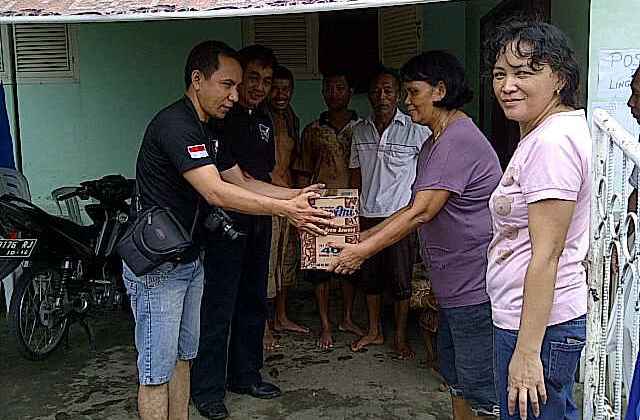 PAMI Sulut Peduli Korban Bencana di Manado 9 Bantuan PAMI Sulut pada korban bencana di Manado 2