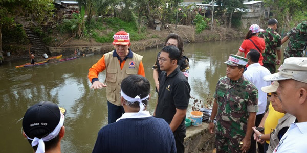 Sarundajang: Warga Tidak Bisa Lagi Menetap di Bantaran Sungai