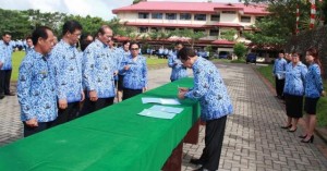 Bupati Singal Pimpin Para SKPD Tandatangani Pakta Integritas TAPKIN