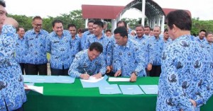 Berita Foto: Penandatanganan Pakta Integritas TAPKIN