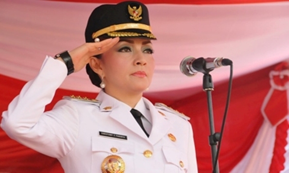 Bupati Minsel Sampaikan Belasungkawa Atas Kepergian Sekcam Motoling Barat