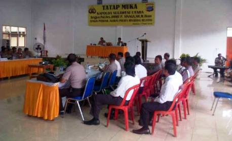Kapolda SULUT Tatap Muka Jajaran Polres Minsel