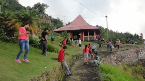 Kenikmatan Diatas Puncak Bukit