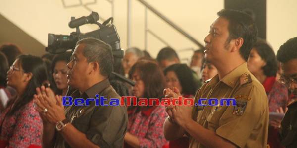 Penyertaan Tuhan Luar Biasa 9 Bupati Minahasa Jantje Wowiling Sajow dan Wakil Bupati Ivan Sarundajang