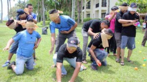 Serunya Outing Karyawan Aryaduta Hotel Manado