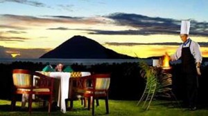 Nikmati Nusantara Buffet Dinner di Grand Luley Resort and Dive