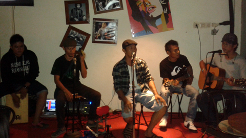 Konser musik Oi Kota Bitung (foto ist)