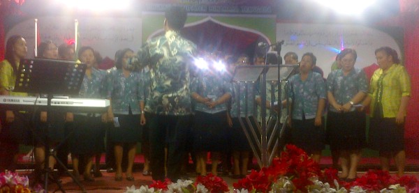 Paduan Suara GMIM Damai Belang menggema di MTQ ke-XXV
