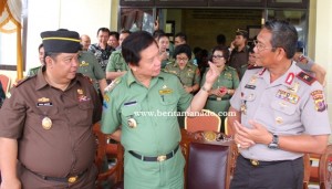 Sompie Singal Maju Pilkada Minut 2015 “Aturannya Masih Memungkinkan”
