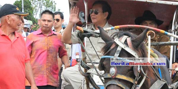 Prabowo Subianto Saat Berkunjung ke Langowan
