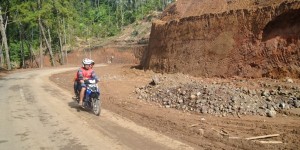 Jalan Gunung Potong yang Diperlebar