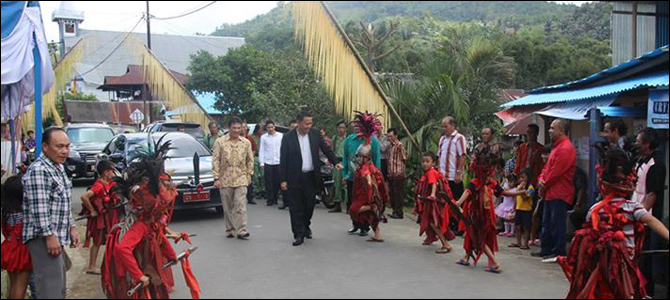 BERITA FOTO: Walikota Tomohon Hadiri HUT I GMIM Bukit Moria Rurukan