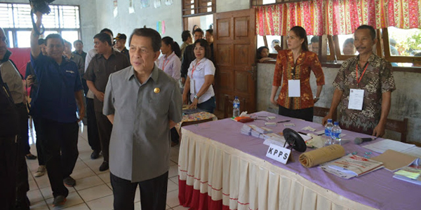 Sarundajang Pantau Pelaksanaan Pilpres Bersama Forkompimda di Sulut
