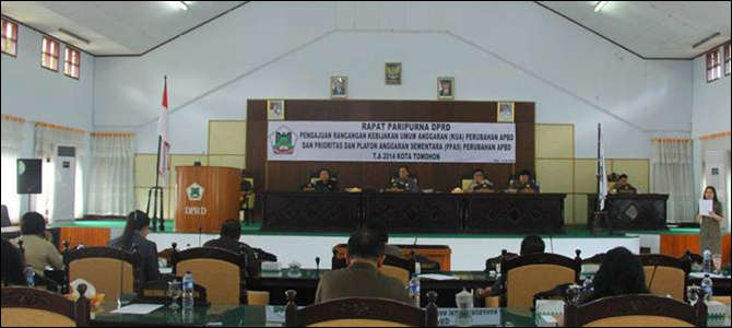 Pemkot Sampaikan Rancangan KUA PPAS APBD Perubahan 2014