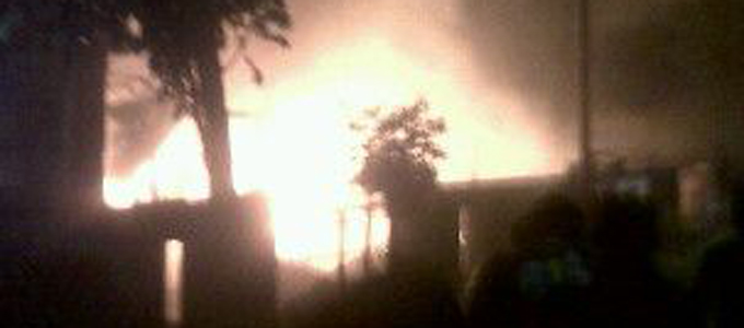 Rumah Tanpa Penghuni Terbakar di Mangga Dua