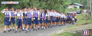 BERITA FOTO: Meriahkan HUT RI, Kecamatan Kalawat Gelar Gerak Jalan (1)