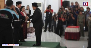 Dekat Dengan Rakyat Denny Sompie Terpilih Kembali