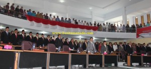 BERITA FOTO: Pelantikan 30 Anggota DPRD Minut (1)