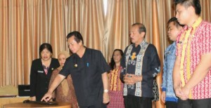 Bupati Sompie Singal Launching Sistem Arsip Elektronik Kepegawaian