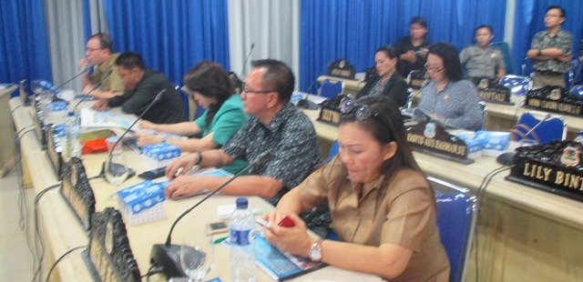 dprd manado4