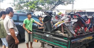 OPERASI ZEBRA-2014 Belasan Ranmor Ditahan Petugas