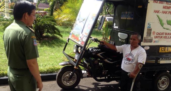 Wali Kota GSVL Terima Penyandang Cacat Asal Blitar