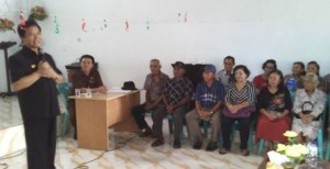 230 Lansia di Minut Terima “Kado Natal”