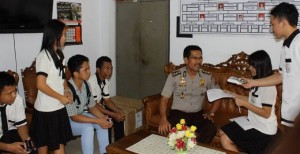 Siswa SMA Katolik St. Thomas Aquino Amurang Sambangi Polda Sulut
