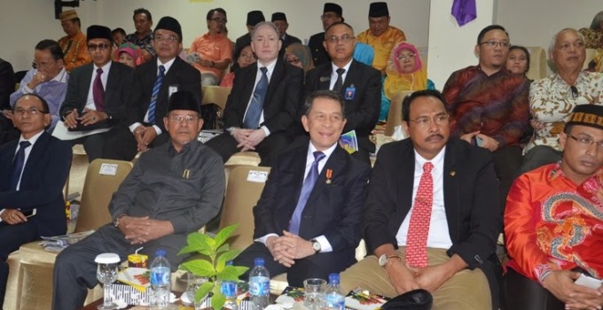 Gubernur sarundajang Adakan Kunjungan Kerja di Gorontalo