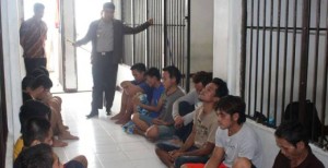 BERITA FOTO: Kapolres Minsel Cek Langsung Kesehatan Para Tahanan