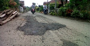 Warga Terus Soroti Hasil Pekerjaan Proyek Samisade di Silian Raya