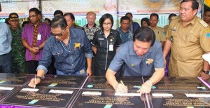 Sompie Singal Resmikan 10 Proyek CSR PT MSM di Liktim