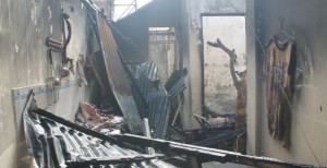 Rumah Kadis KP Talaud Nyaris Rata Tanah
